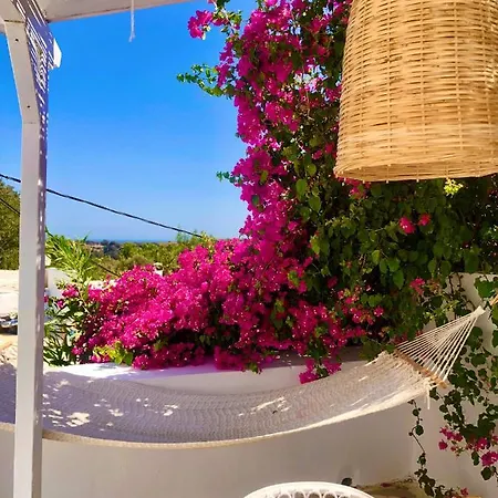 Feriehus The Summer Pink House *