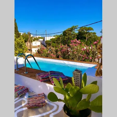 The Summer Pink House