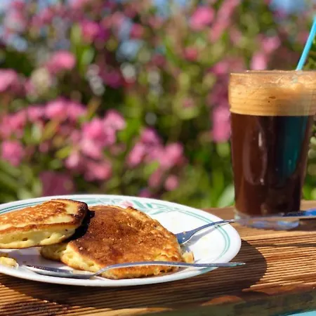 Feriehus The Summer Pink House *