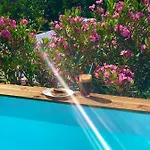 The Summer Pink House Casa vacanze Lakhania