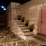 The Summer Pink House Lakhania