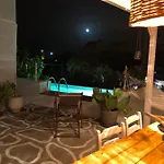 The Summer Pink House Lakhania