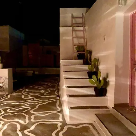Сasa de vacaciones The Summer Pink House Lachania