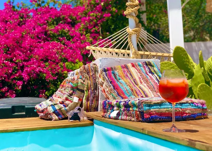 The Summer Pink House بيت للعطل *