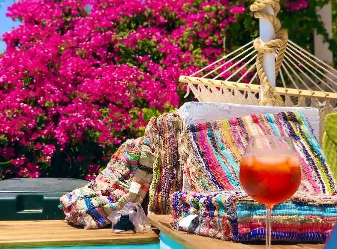 The Summer Pink House بيت للعطل *