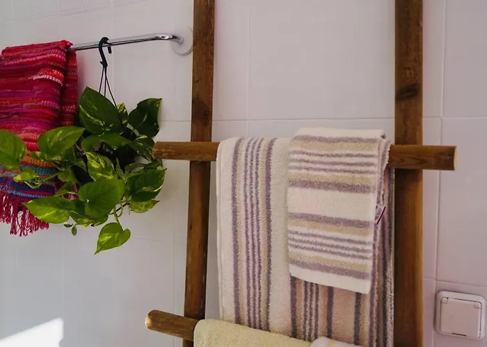 The Summer Pink House * لاخنيا