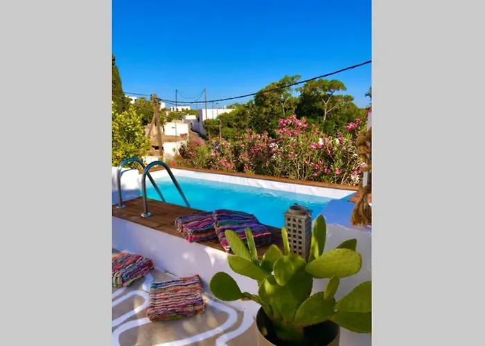 The Summer Pink House