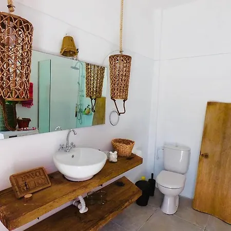 Hébergement de vacances The Summer Pink House *