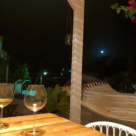 Ferienhaus The Summer Pink House Lachania