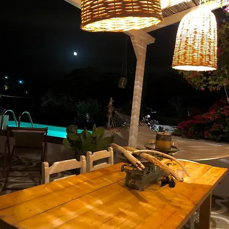 The Summer Pink House Lachania